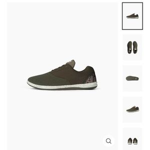 Strike MVMT Chill Pill Transit AF Trainer Women’s size 9.5